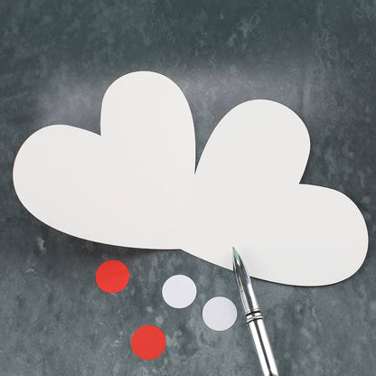 Klappkarte in Herzform mit ausreichend Platz