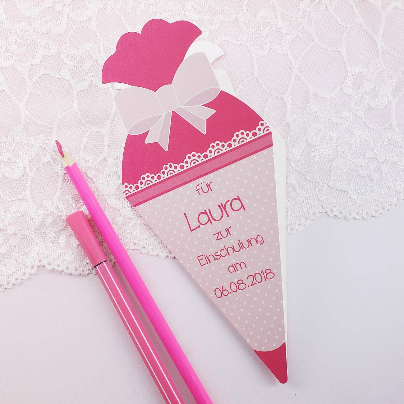 Klappkarte in Zuckertütenform für Mädchen