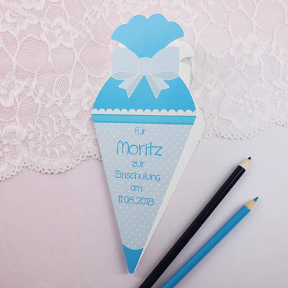 Klappkarte in Zuckertütenform für Jungen