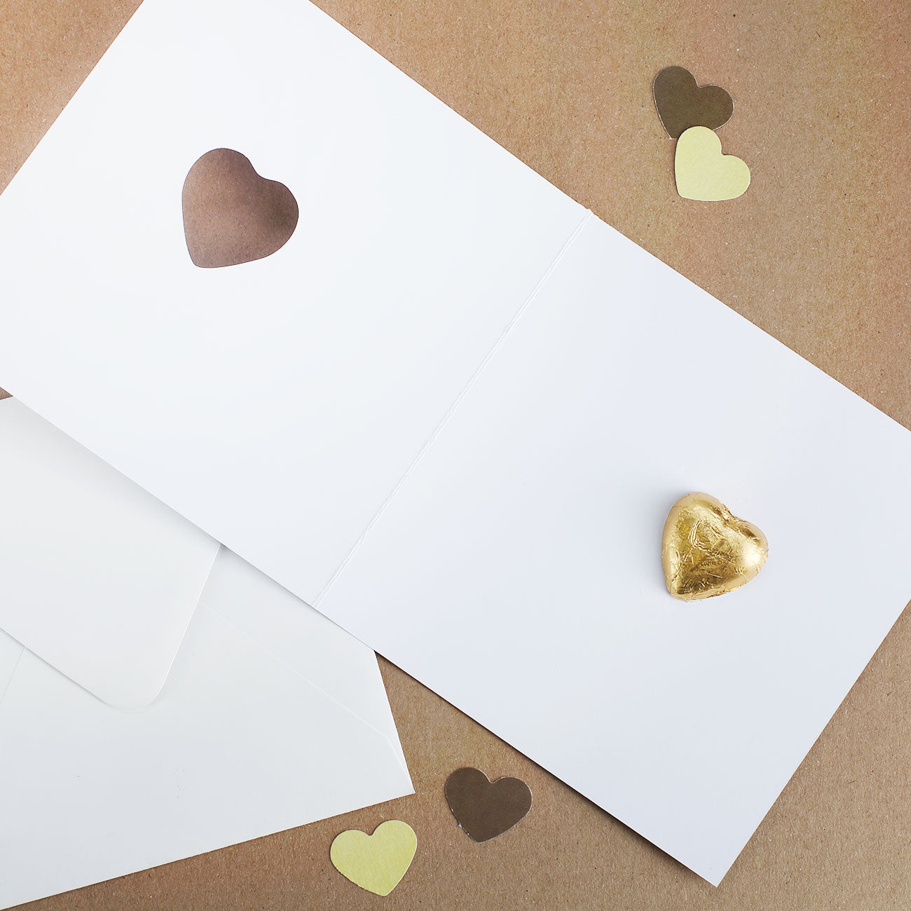 Innen leer zum selbst beschreiben