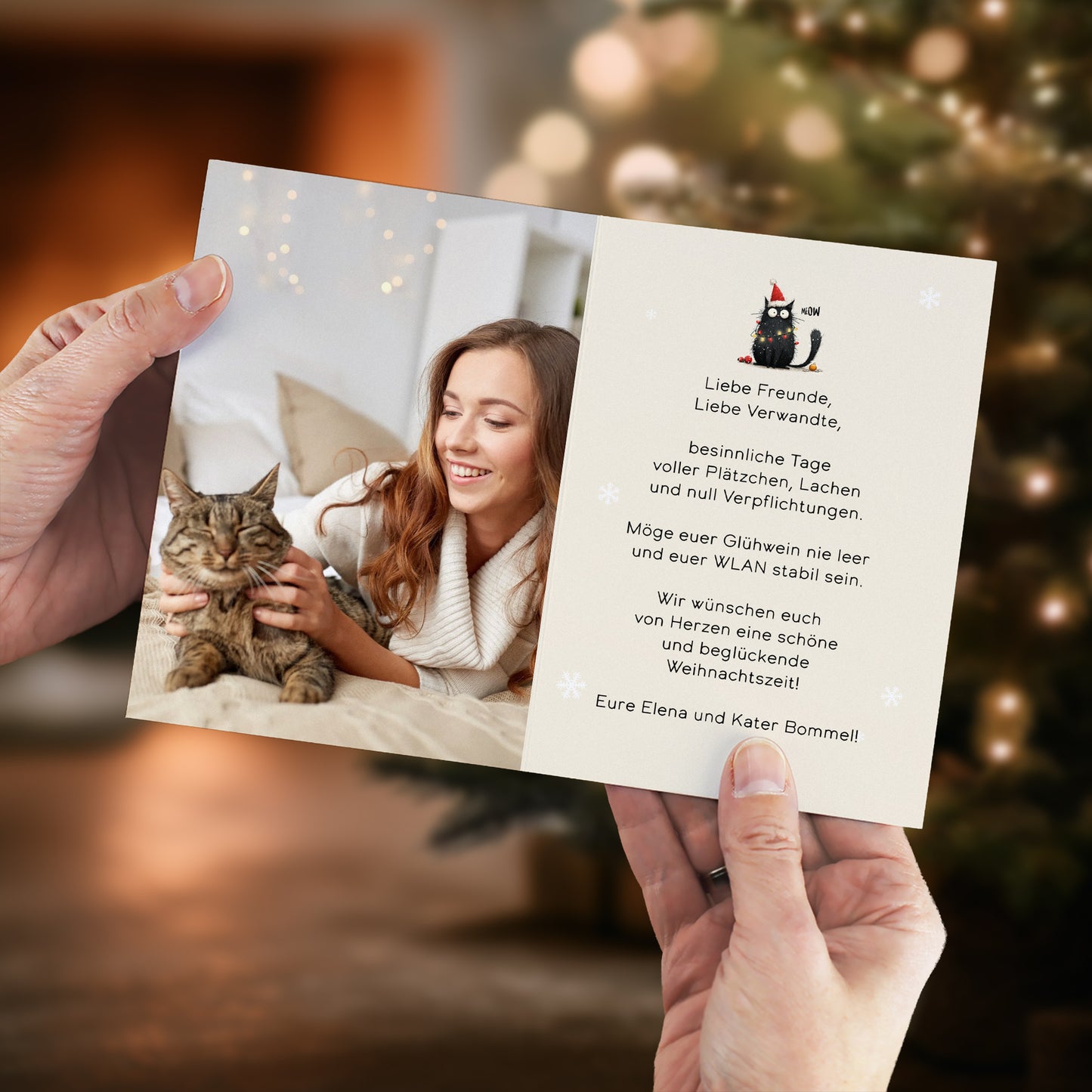 Weihnachtskarte mit Katzenmotiv – Innen links Foto mit Katze, rechts gedruckter Weihnachtsgruß.
