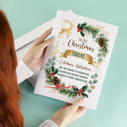 Weihnachtsgutschein A4 mit personalisiertem Namen und Wunschtext, festliches Winterkranz-Design