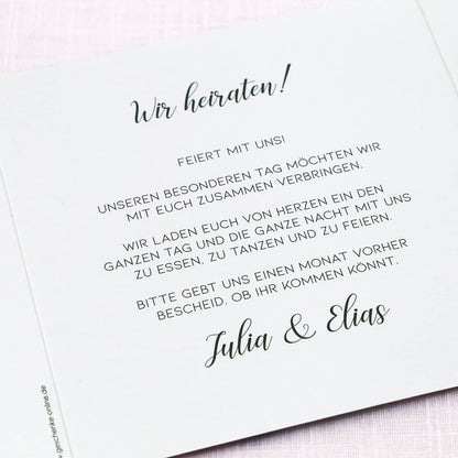Einladungskarte zur Hochzeit mit Schleifensverschluss - Einladungstext