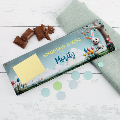 XL Osterschokolade mit Name Moritz, Geldumschlag und Schokoladenstücken als Oster Geschenkidee