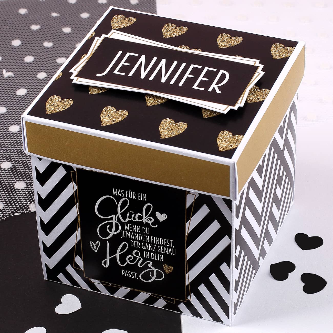 Überraschungsbox "Was für ein Glück" mit Ihrem Wunschnamen