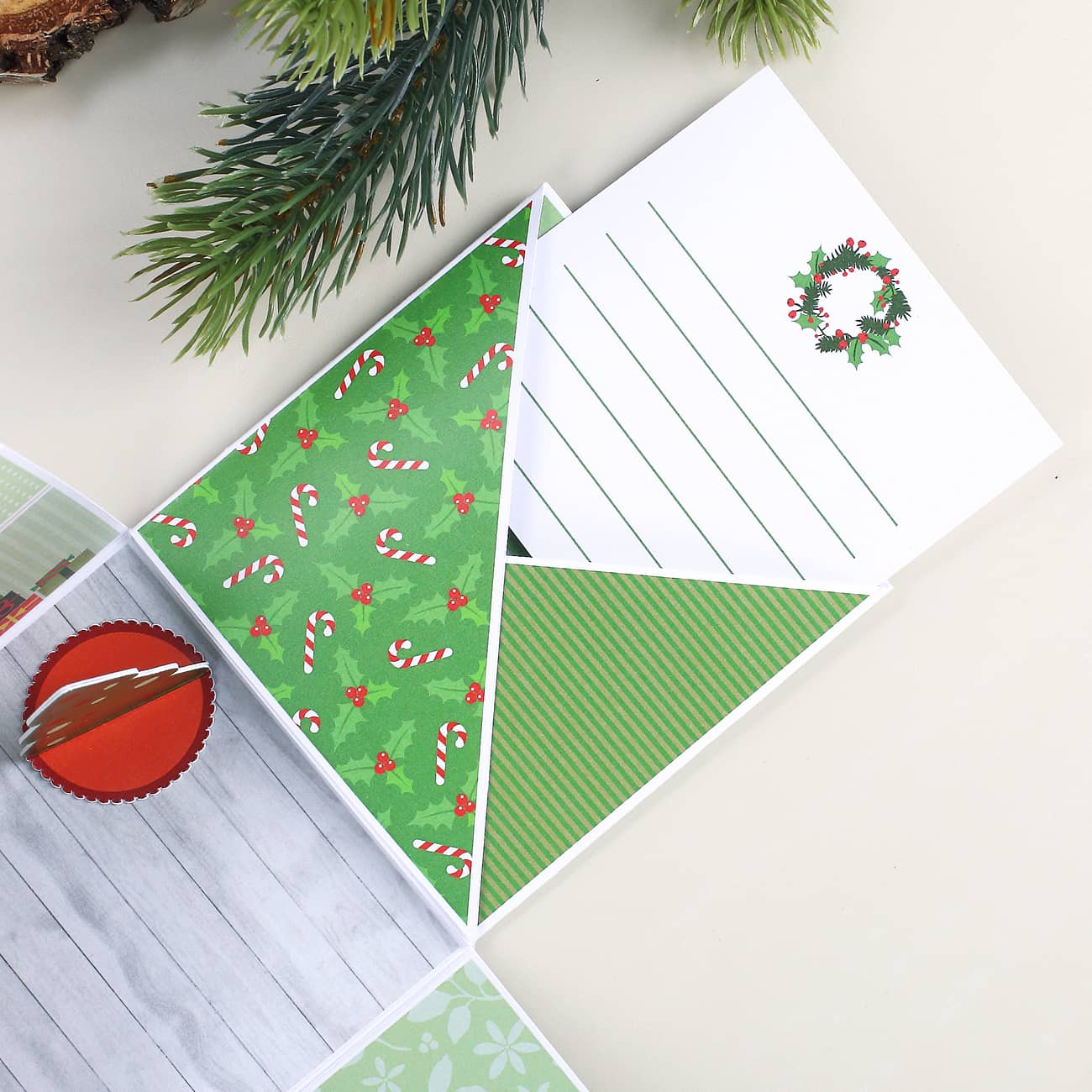 Überraschungsbox zu Weihnachten mit Karte