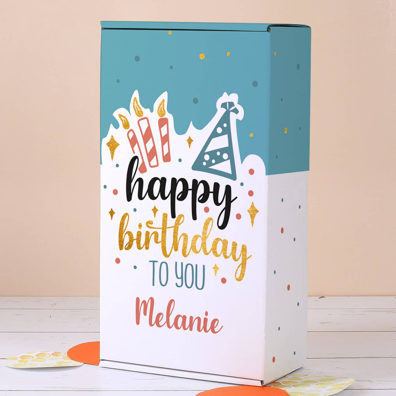 Geschenkkarton - Happy Birthday - mit Kerzen, Konfetti und Name