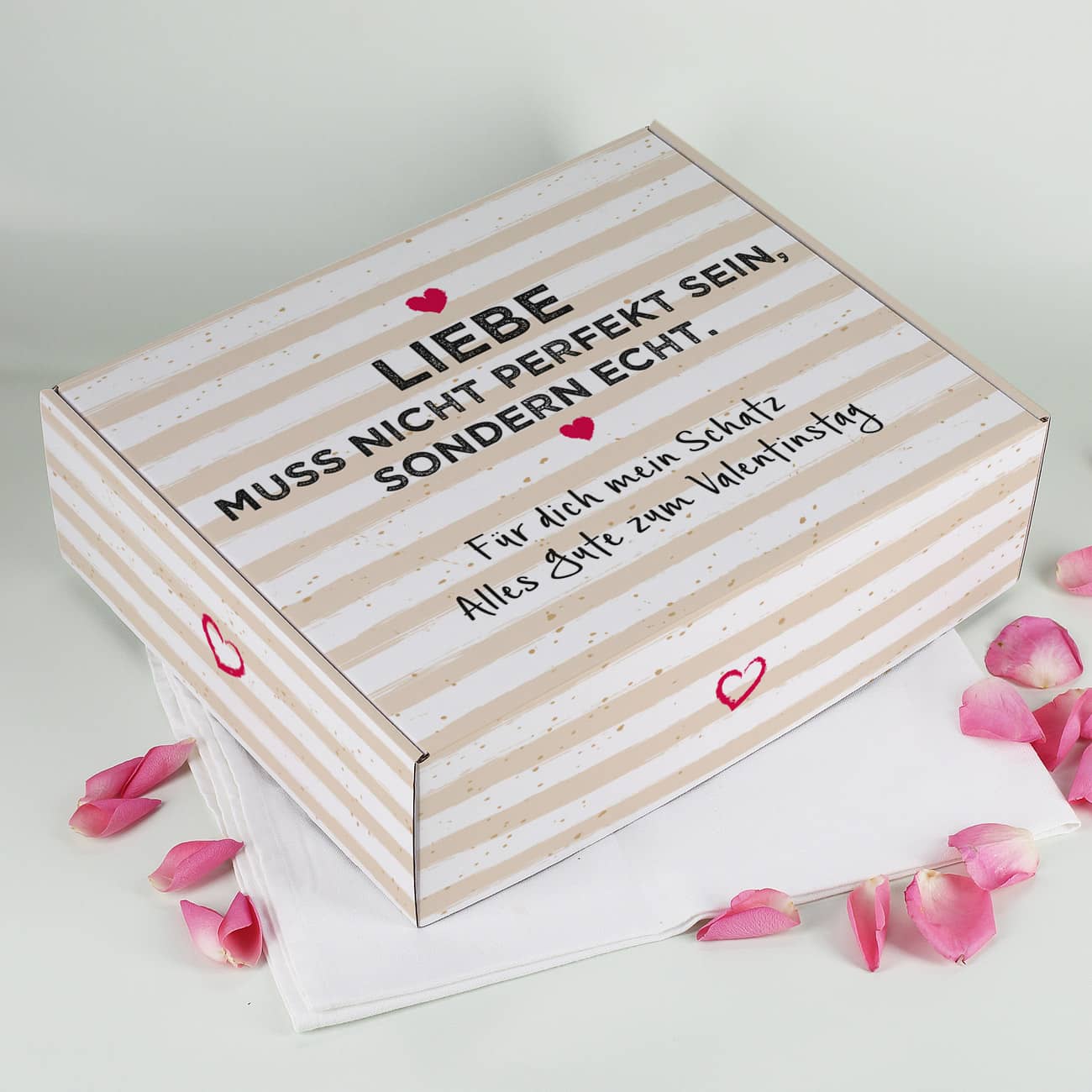 Große Verpackung für Valentinstags-Präsente