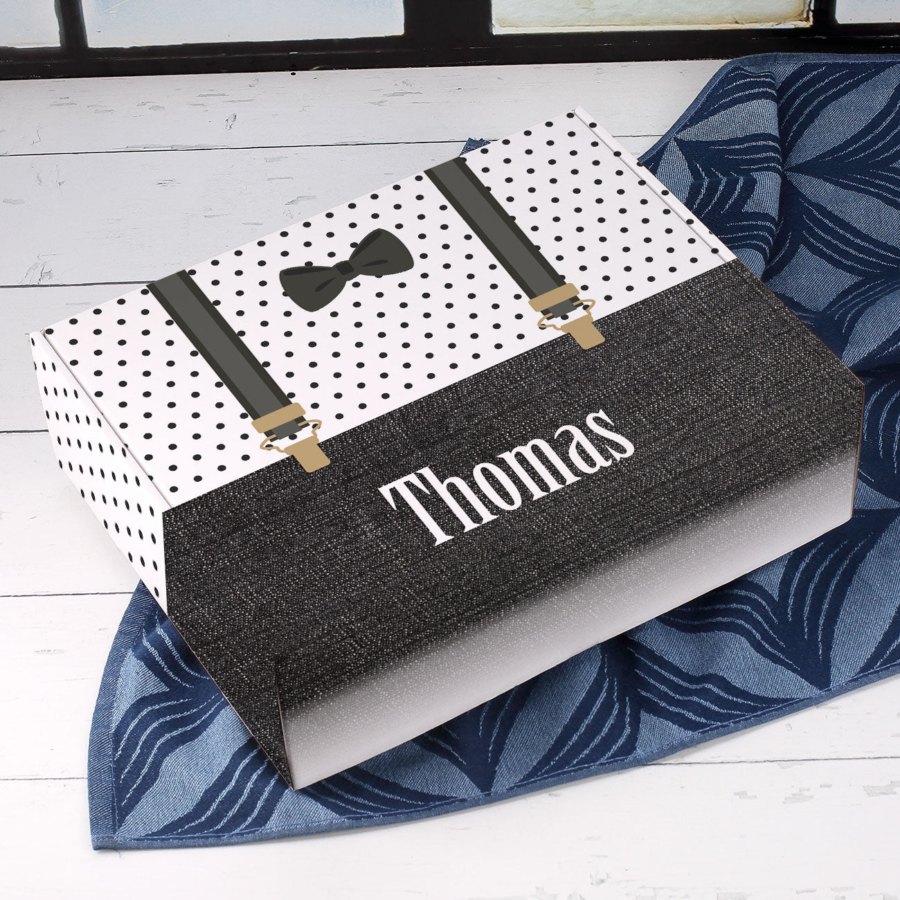 Großer Geschenkkarton für Männer mit Wunschname