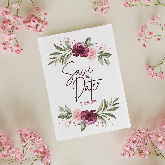 Mit einem romantischen Rosenmotiv bedruckt