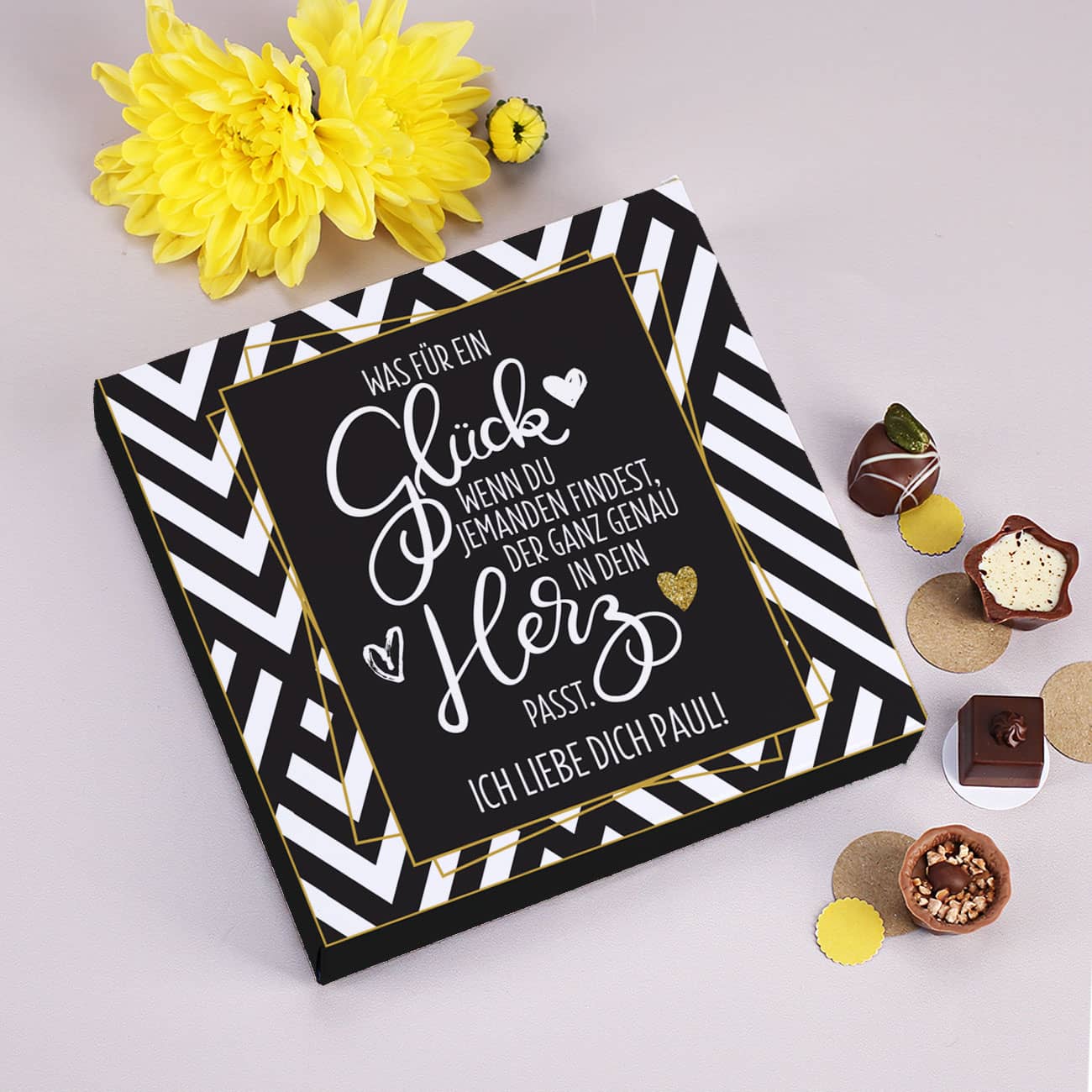 Pralinen von Lindt zum Valentinstag oder Jahrestag