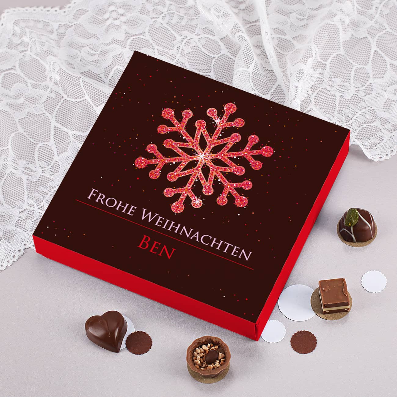 Pralinenschachtel mit Schneeflocke und Personalisierung