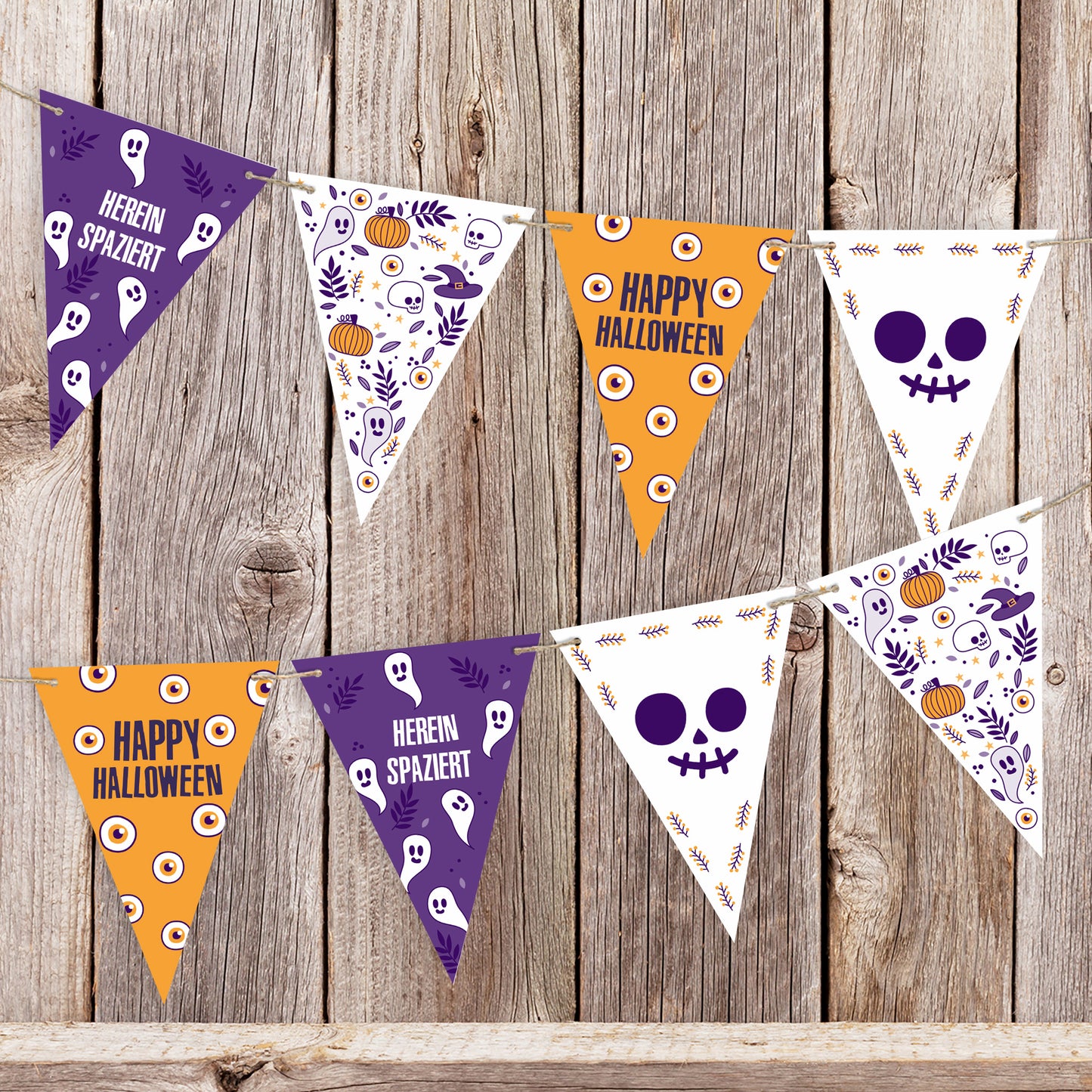 Halloween-Wimpelkette mit lila, orange und weißen Wimpeln – Motive mit Geistern, Totenköpfen und Kürbissen, aufgehängt an Holzwand.