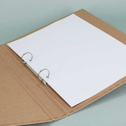 Zeugnismappe mit Zweige-Motiv geöffnet, Blick auf die Halterung für A4-Dokumente