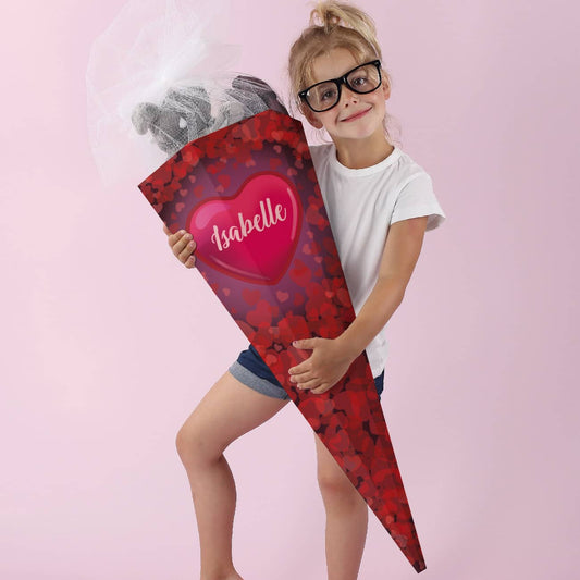 Zuckertüte mit Herzen und Name