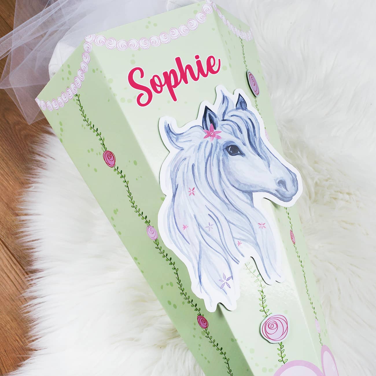 Schultüte mit 3D Watercolor-Pferd, Blumen und Name