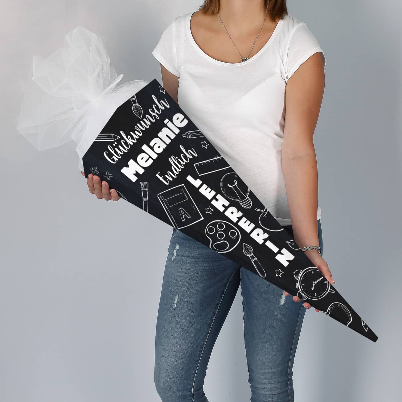 XL Schultüte - Endlich Lehrerin oder Endlich Lehrer - mit Wunschname bedruckt