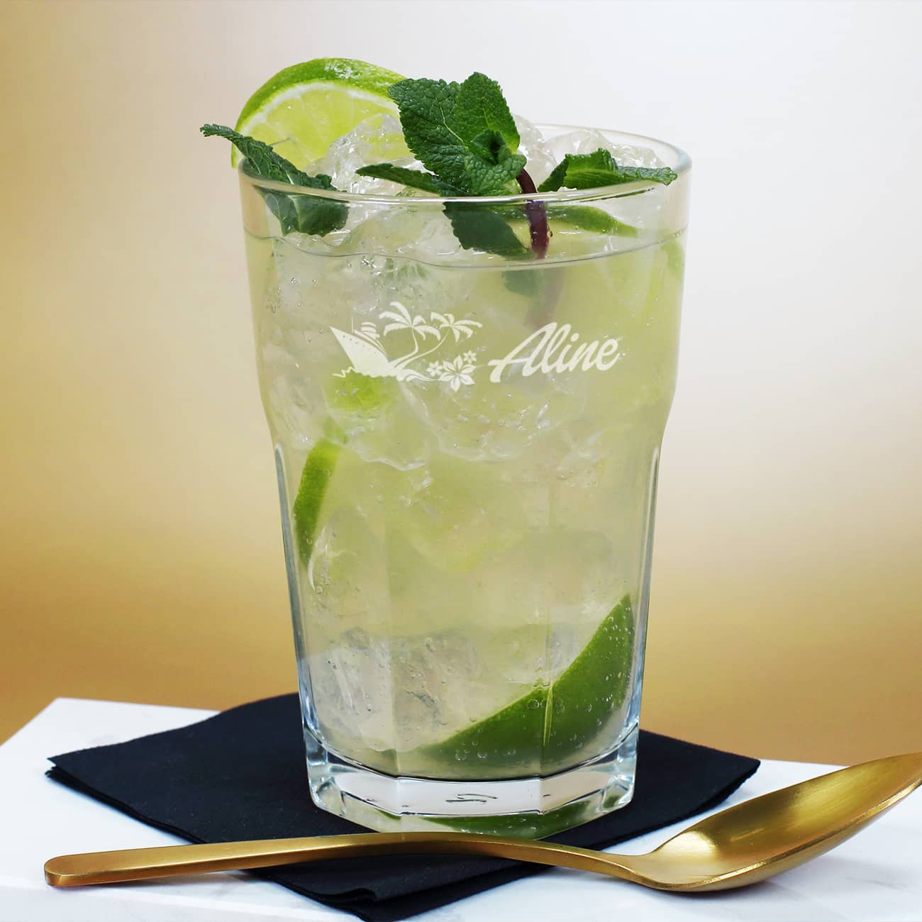 Cocktailglas mit Namensgravur