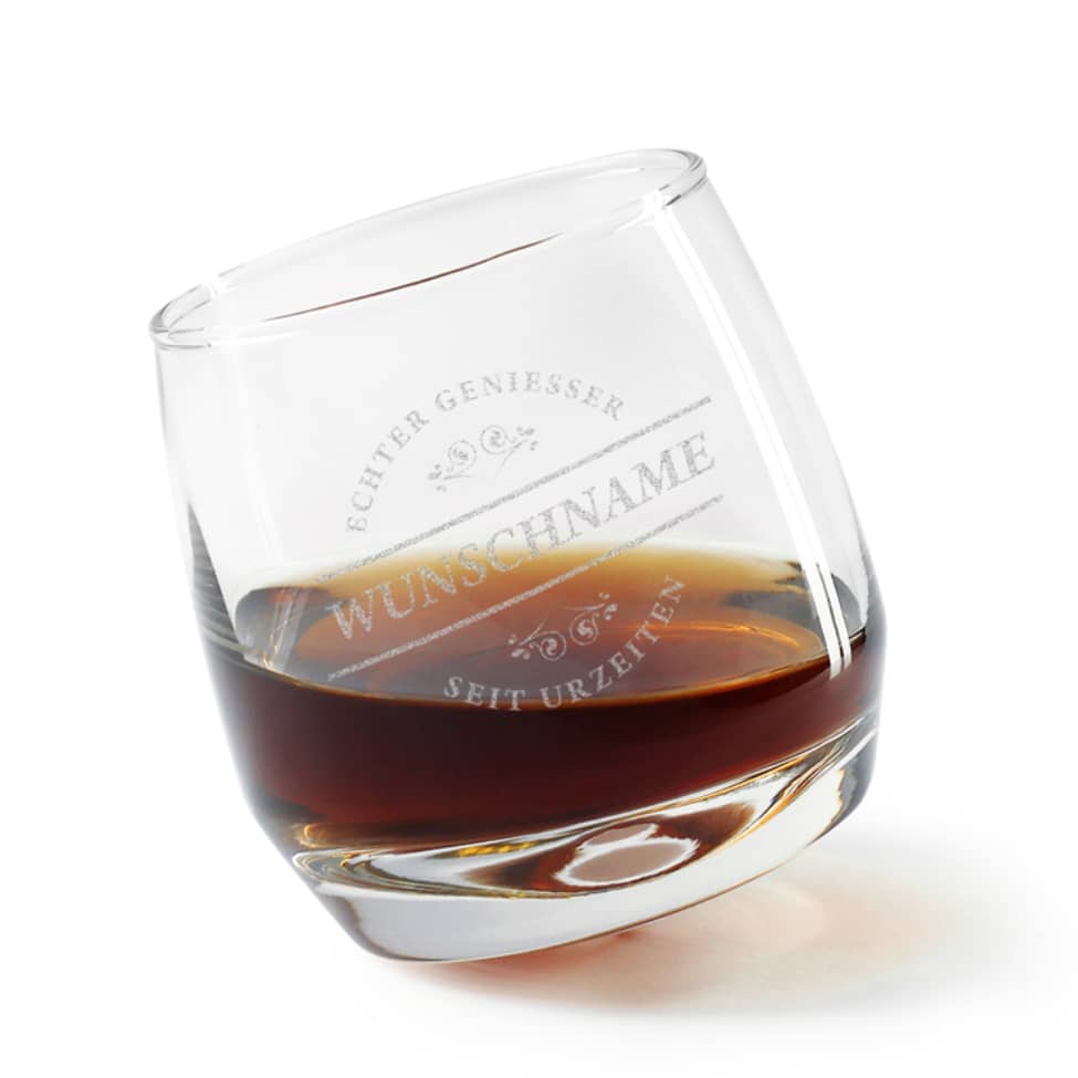 schräg stehendes im Kreis taumelndes Whiskyglas mit gravur Ihres Namens