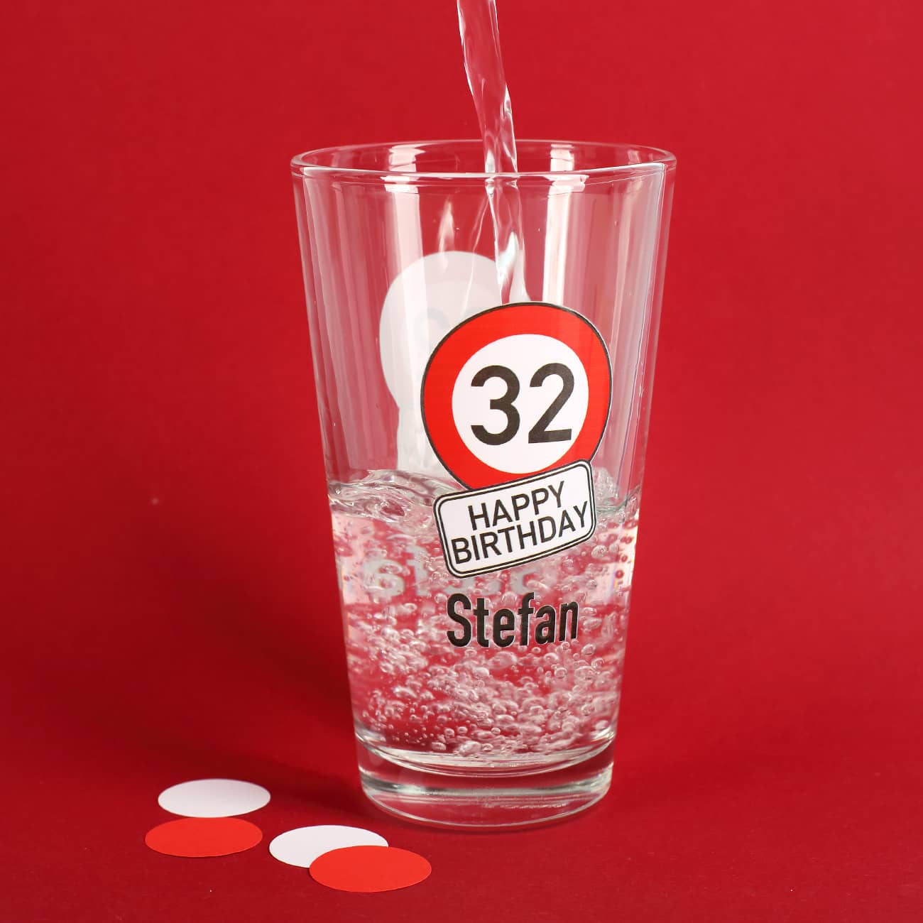 Persönliches Trinkglas zum Geburtstag