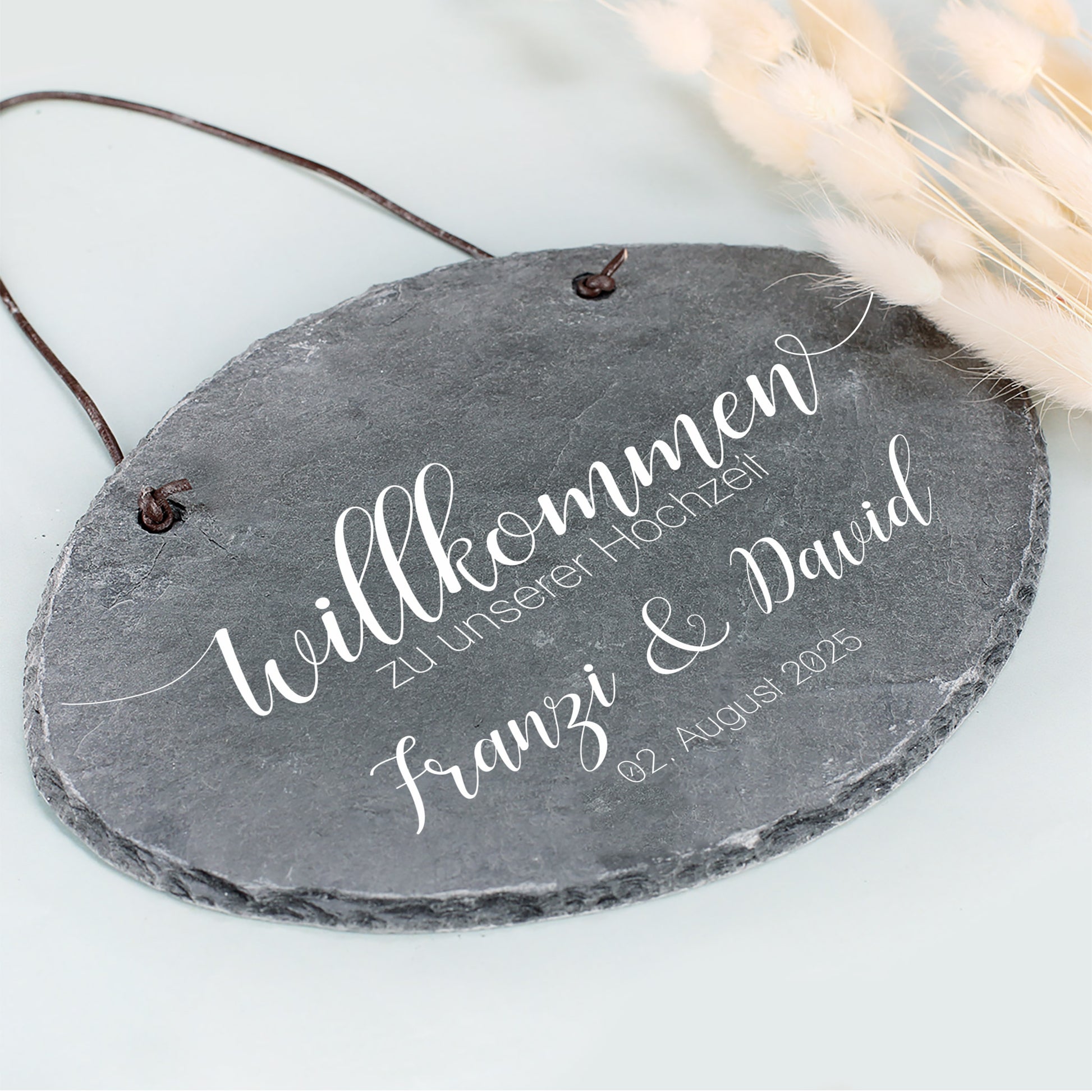 Willkommensschild aus Schiefer zur Hochzeit