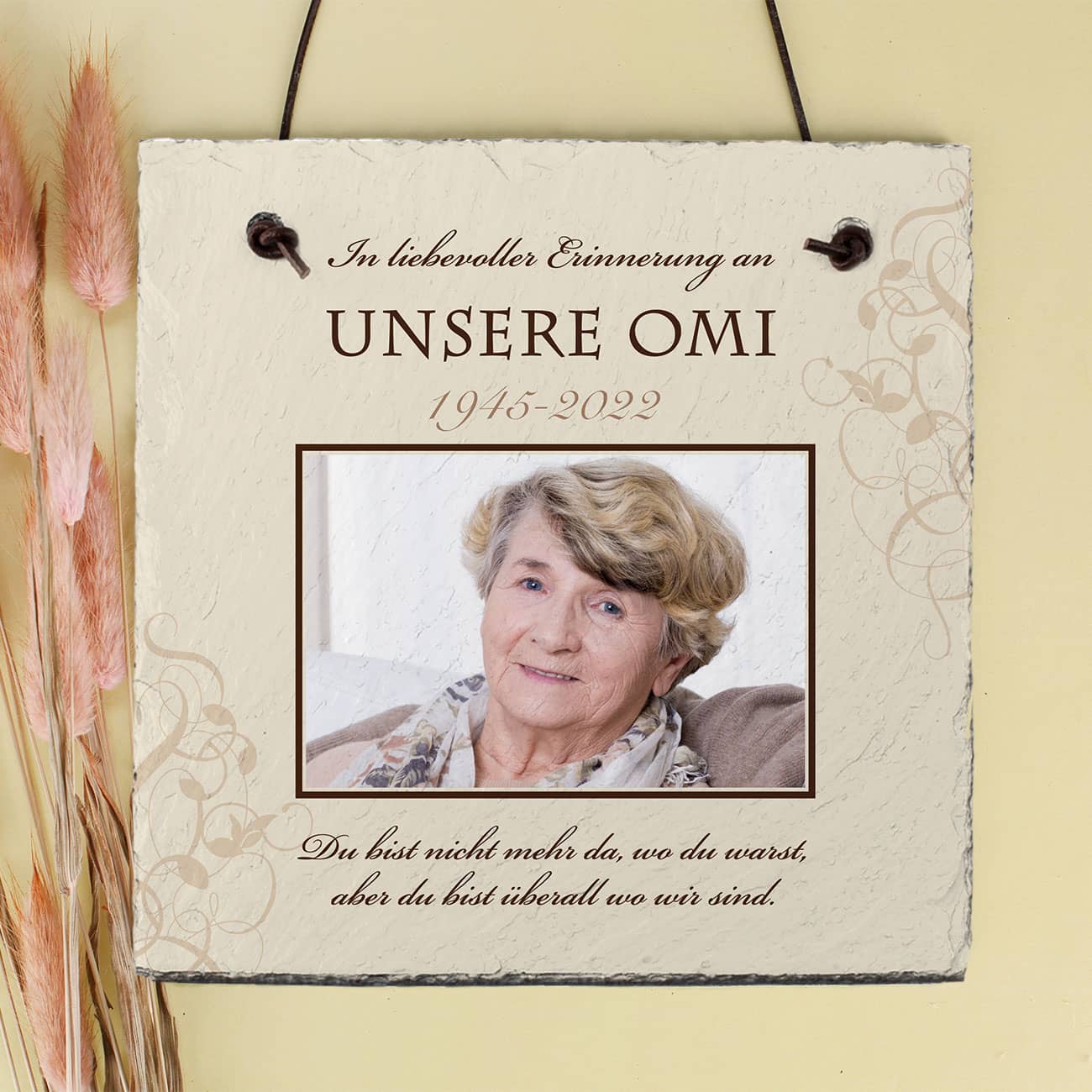 In liebevoller Erinnerung - Schieferplatte mit Foto, Name und Datum