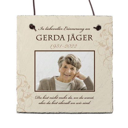 In liebevoller Erinnerung - Schieferplatte mit Foto, Name und Datum