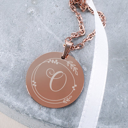 Kette mit Gravur der Initiale & Ornament - in Roségold