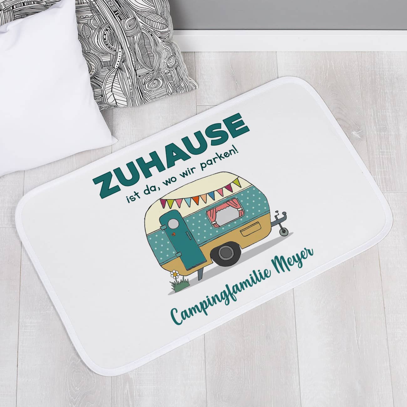 Camping Badteppich mit Wohnwagen und Wunschtext
