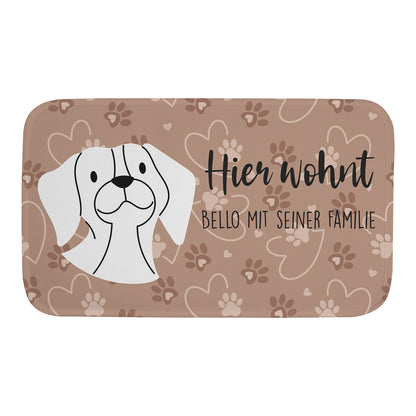 Hundematte in Braun mit Hunde-Motiv und Text, freigestellt auf weißem Hintergrund für neutrale Darstellung.