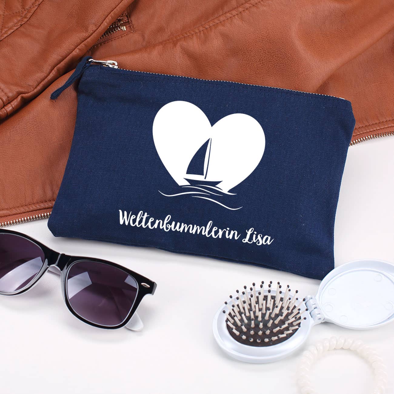 Großes Beautycase in dunkelblau