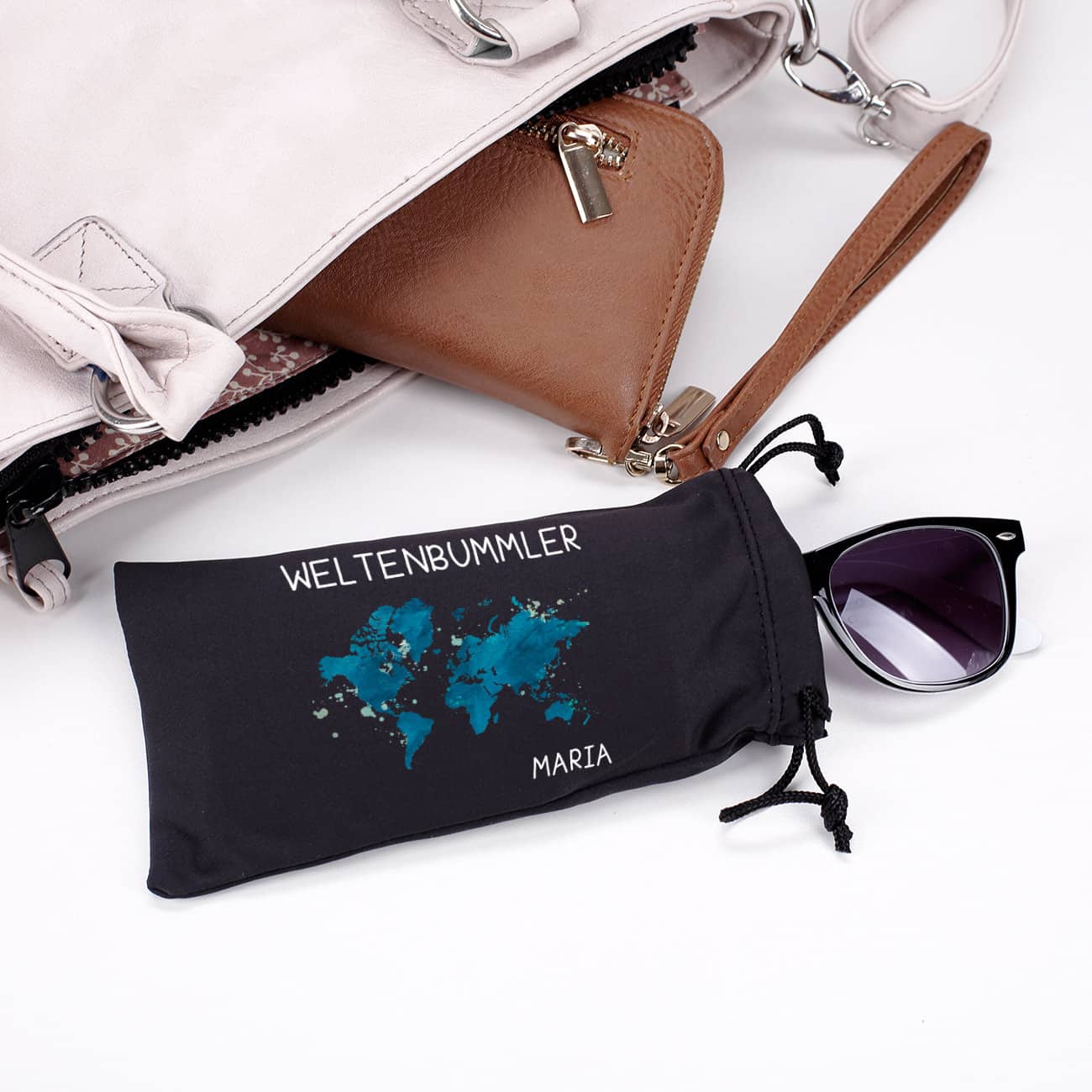 Brillentasche für Weltenbummler mit Namensaufdruck