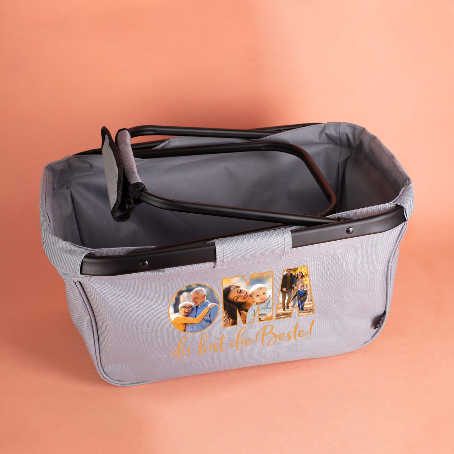 Faltbarer Einkaufskorb in Anthrazit, kompakt zusammengeklappt auf 8 cm Höhe.