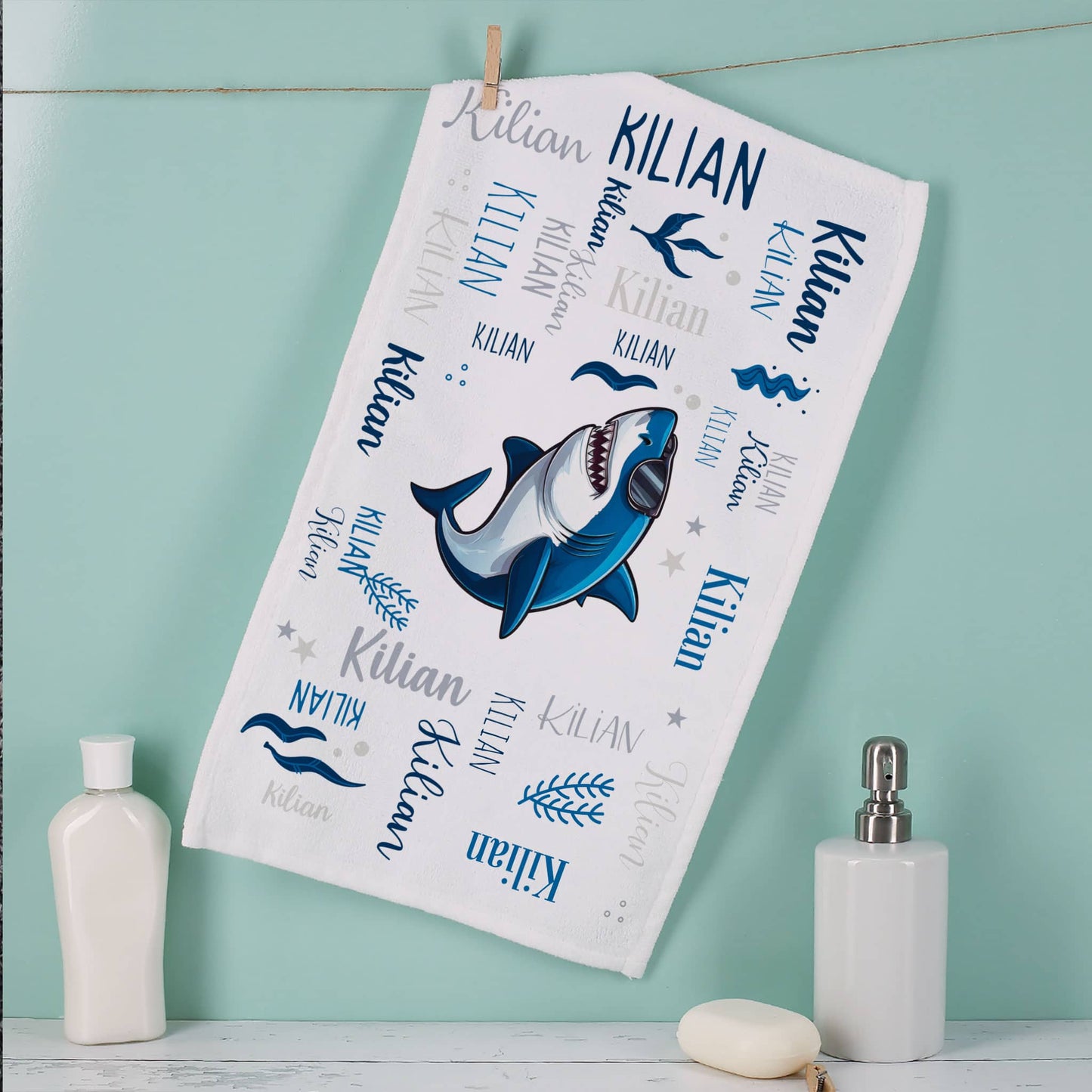 Personalisiertes Handtuch mit coolem Meerestier-Motiv und Namen
