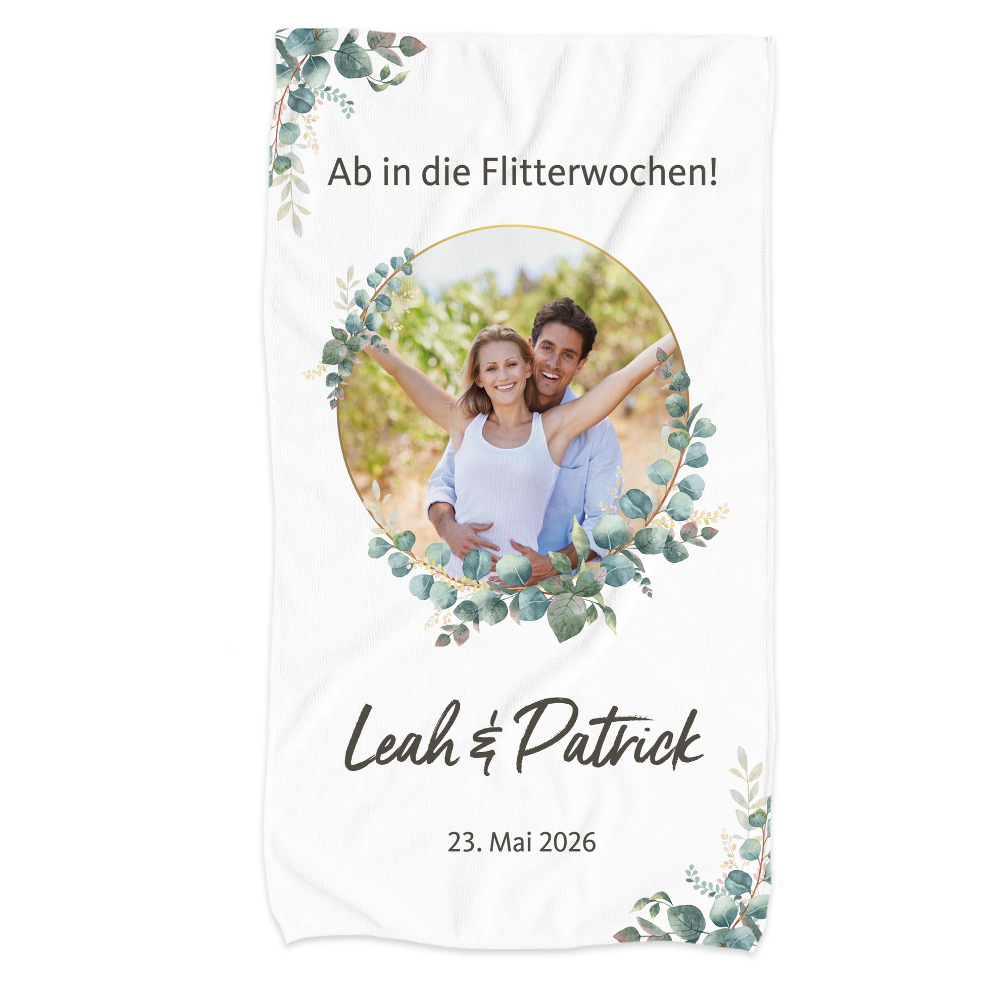Personalisiertes Handtuch mit Eukalyptus-Design freigestellt auf weißem Hintergrund – ideal zur Shop-Darstellung.