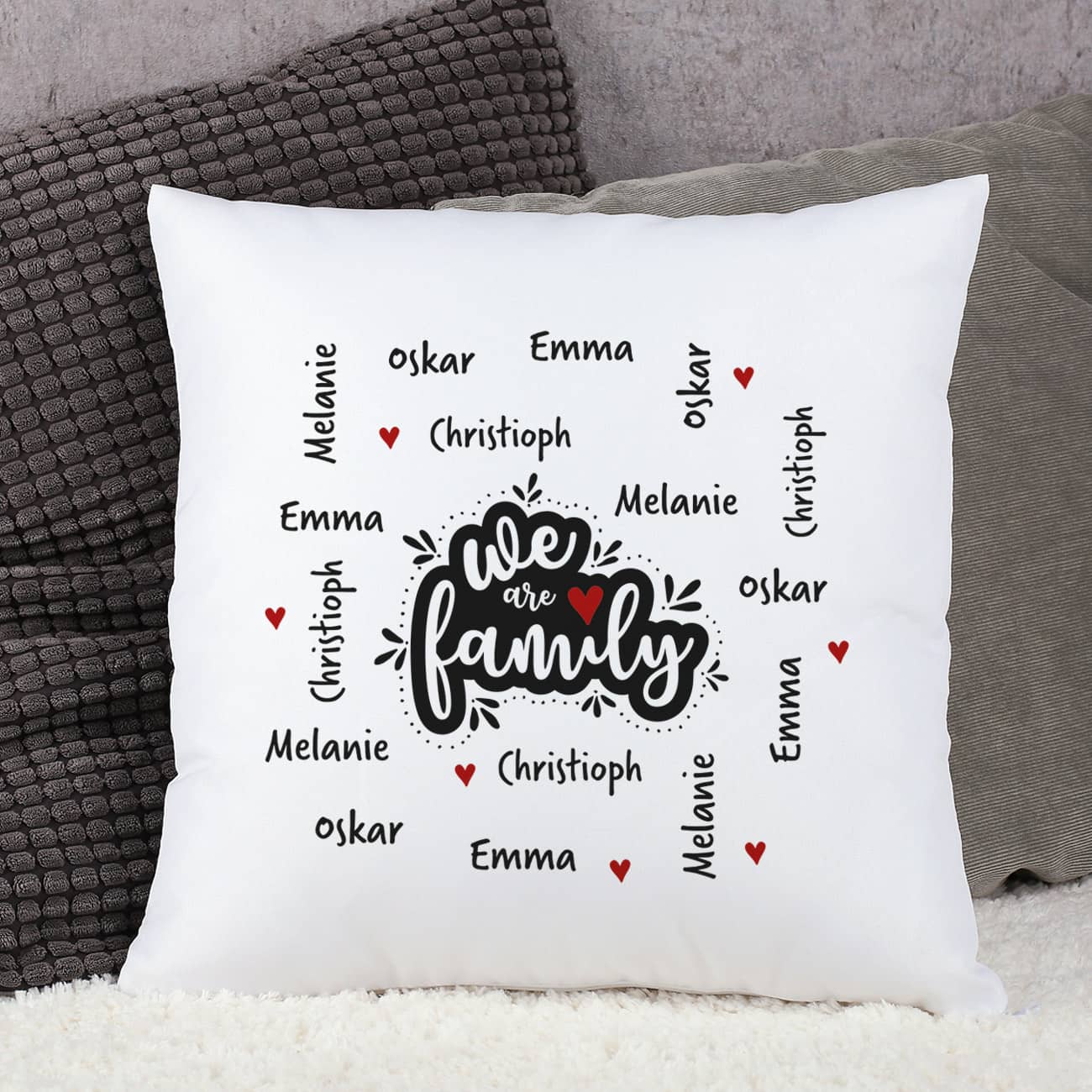 We are family - Kissen mit vier Namen