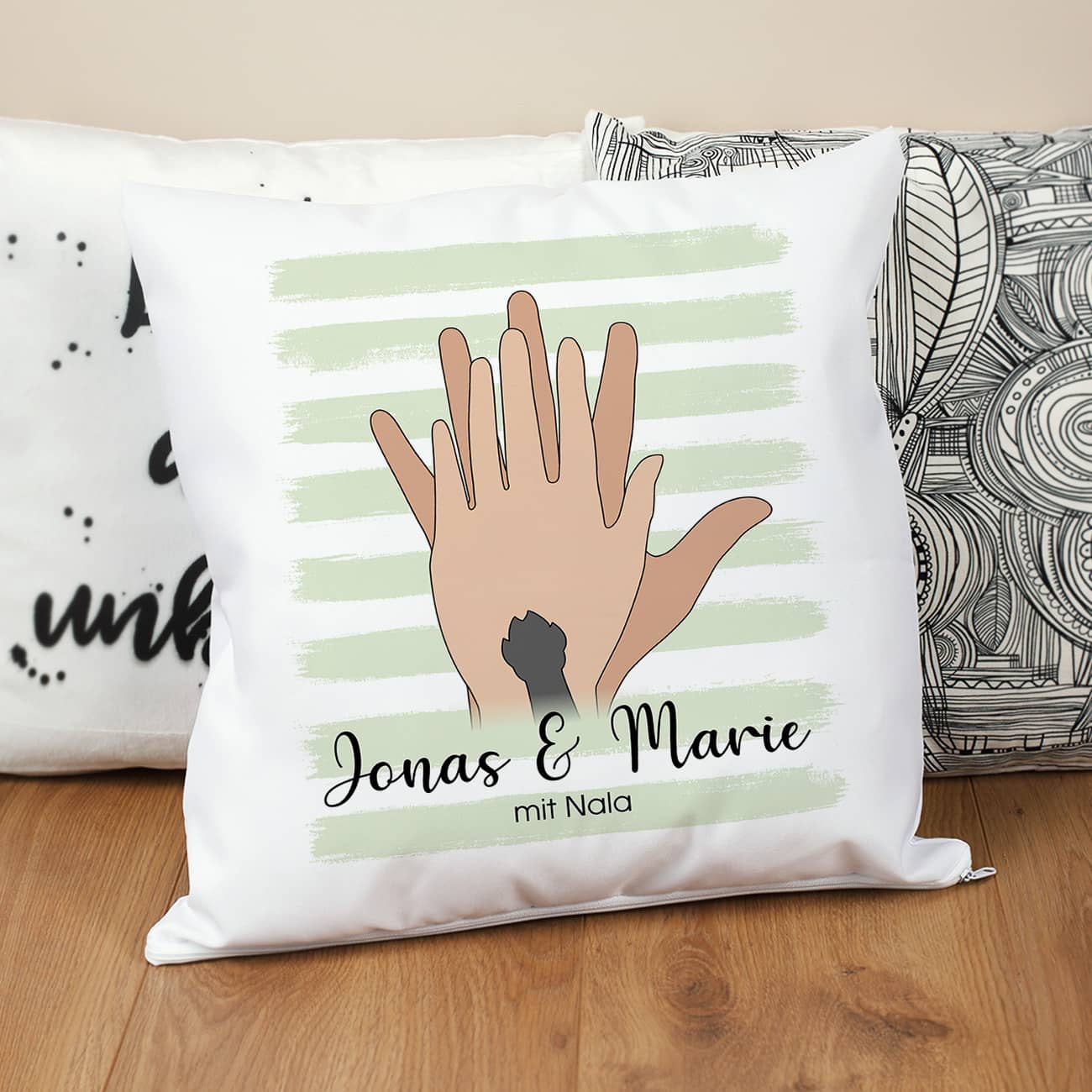 Liebevolles Familienkissen mit individuellem Druck