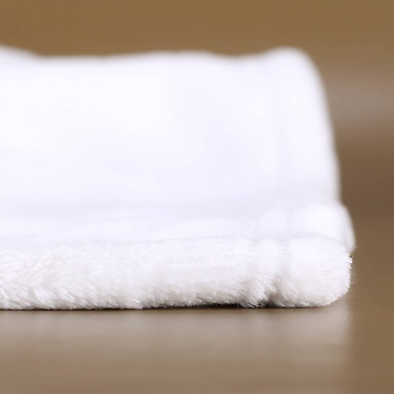 Kuschelweicher Stoff aus 100% Polyester