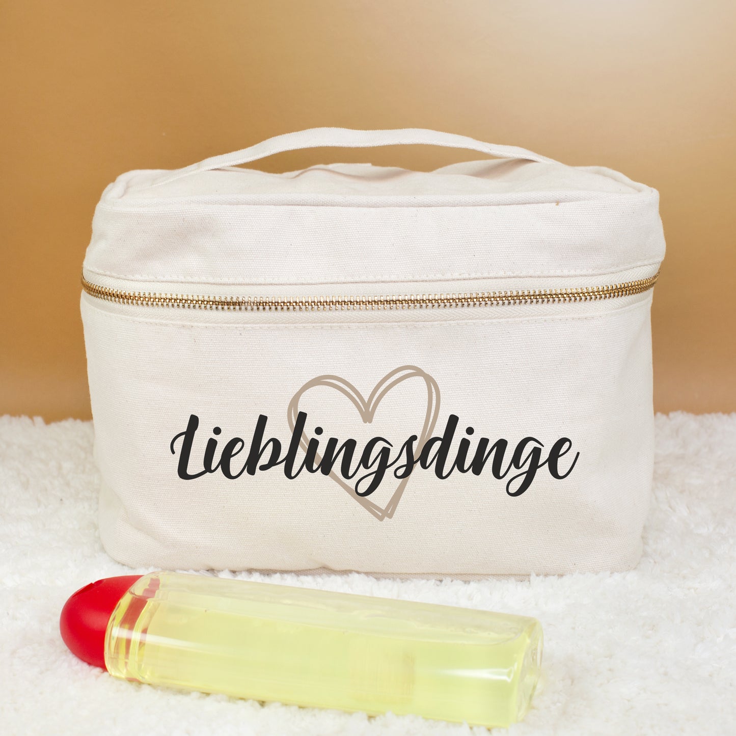 Kulturbeutel mit Aufdruck Lieblingsdinge und Herzmotiv als Kosmetiktasche
