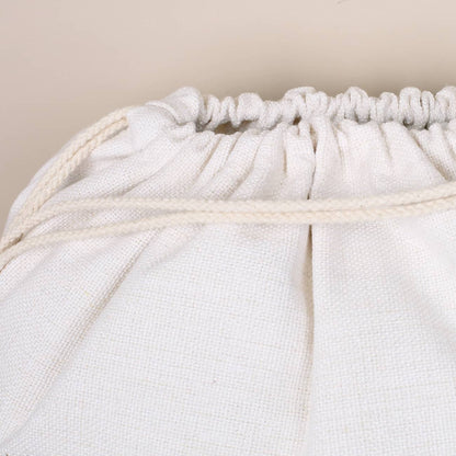 Mit praktischer Zuziehkordel