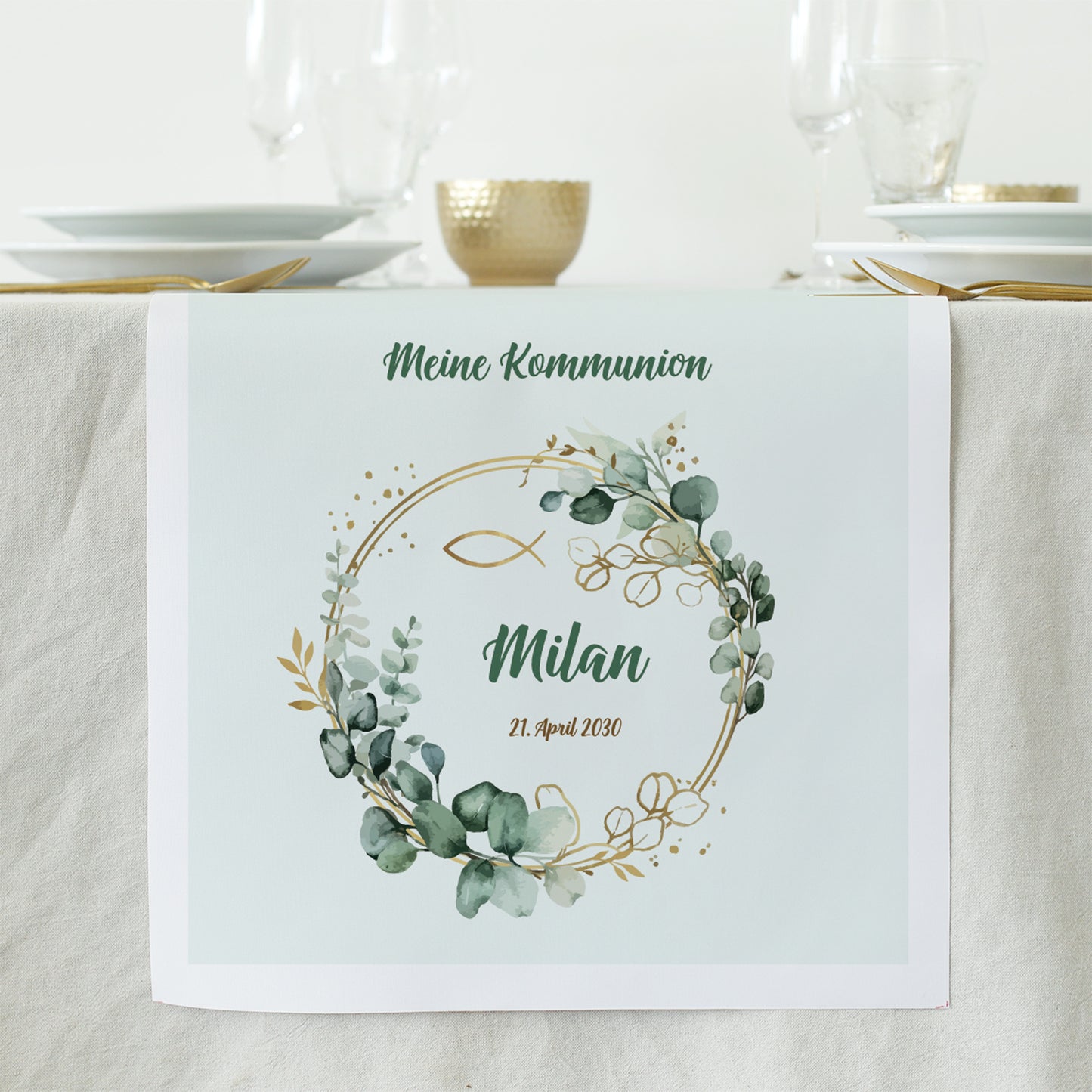 Tischläufer mit Eukalyptuskranz zur Kommunion personalisiert mit Name und Datum