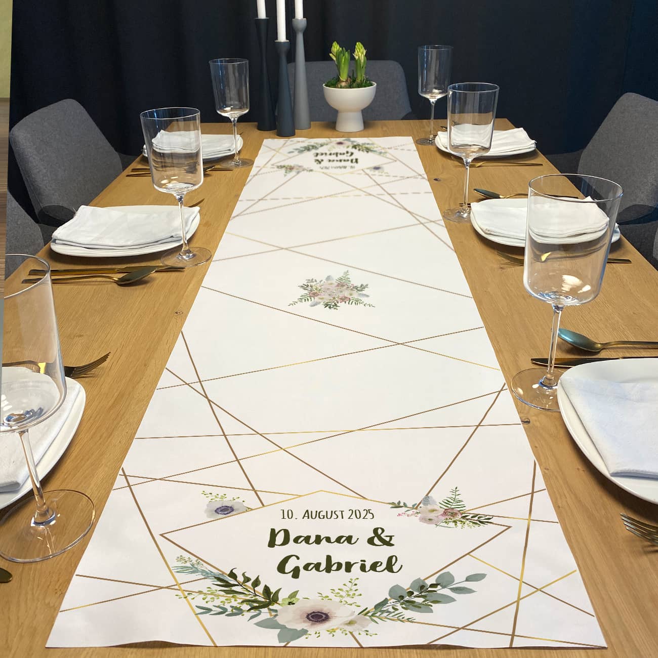 Edler Tischläufer zur Hochzeit