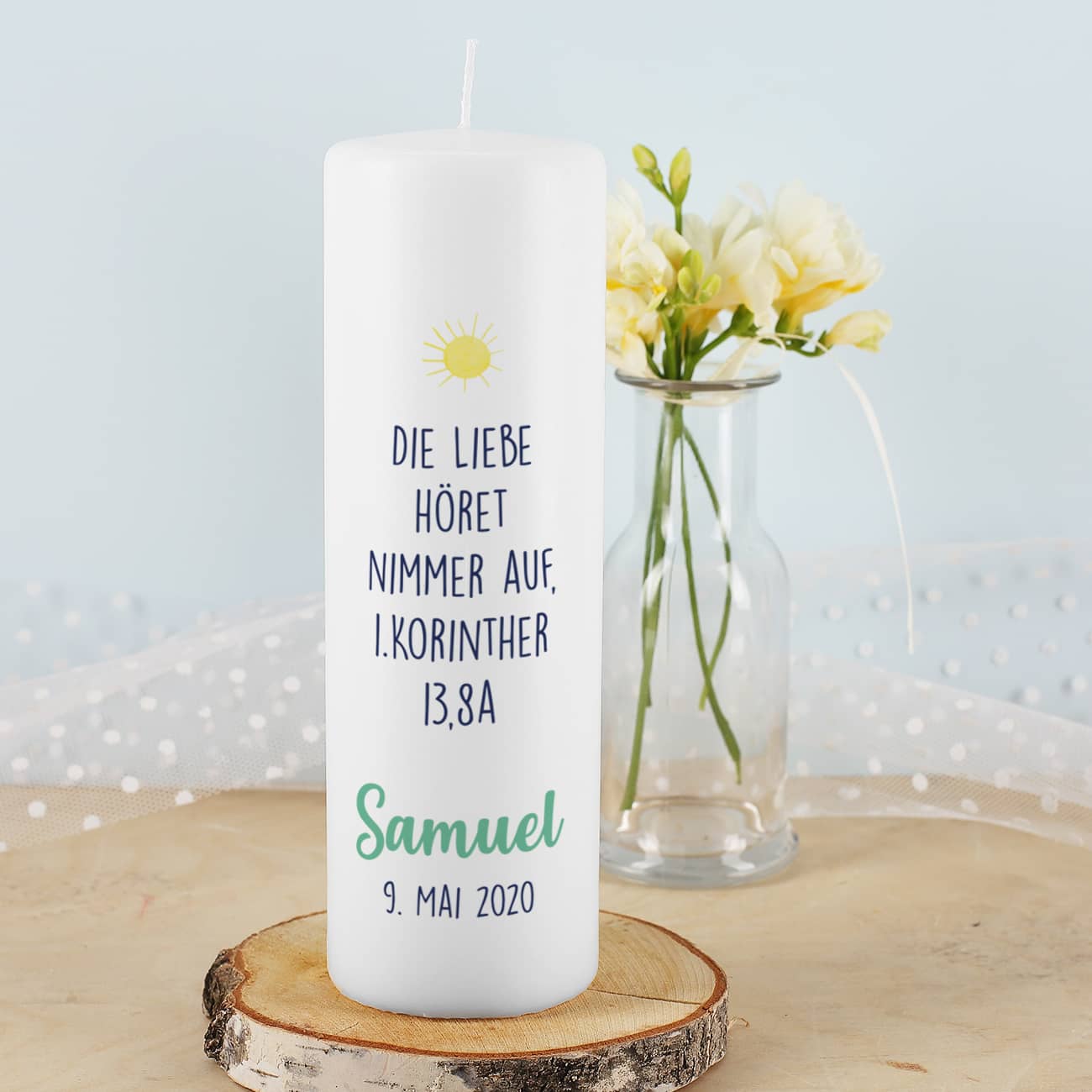 Kerze zur Taufe mit Regenbogen und Taufspruch