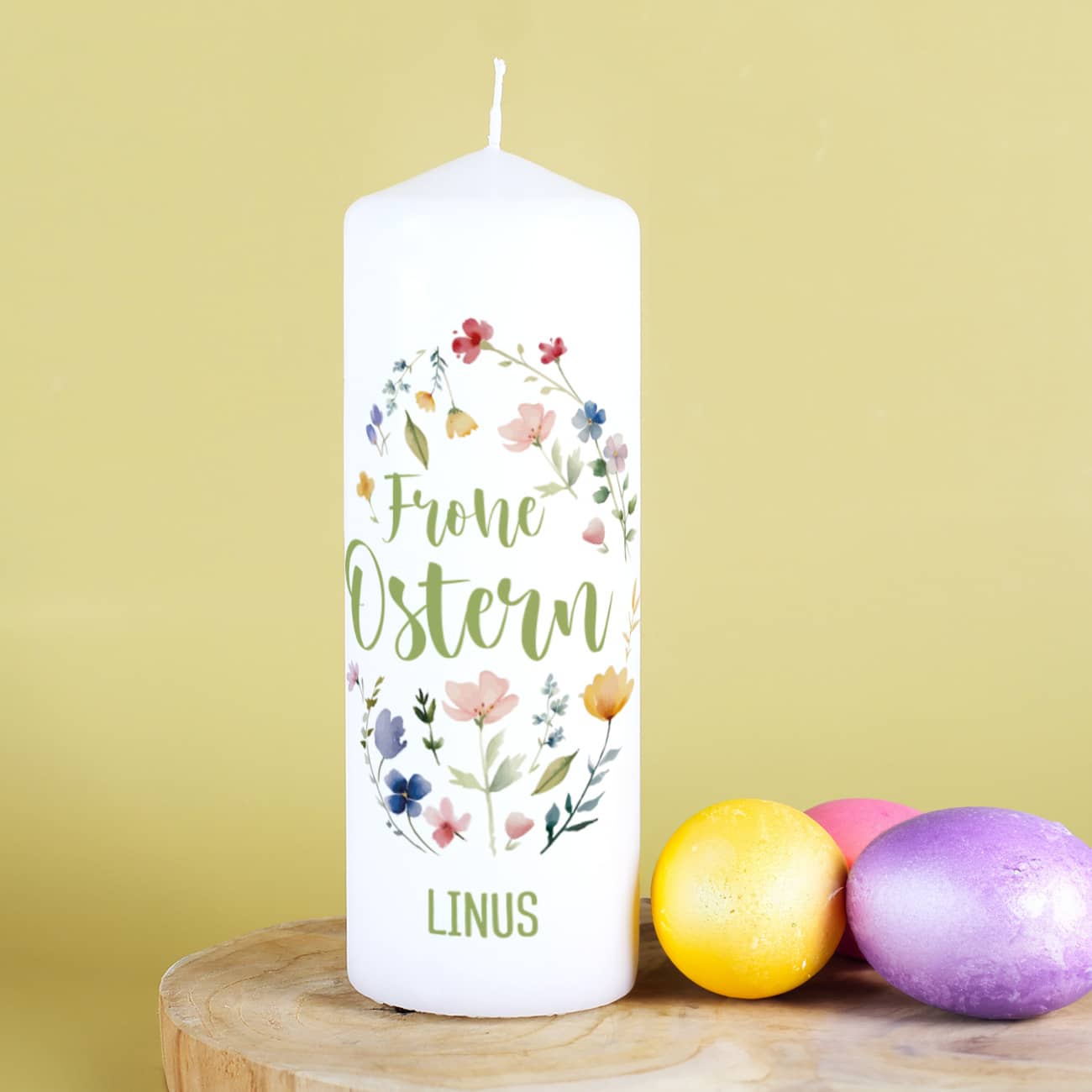 große Kerze Osterei aus Blumen in Ei-Form - Frohe Ostern und Name