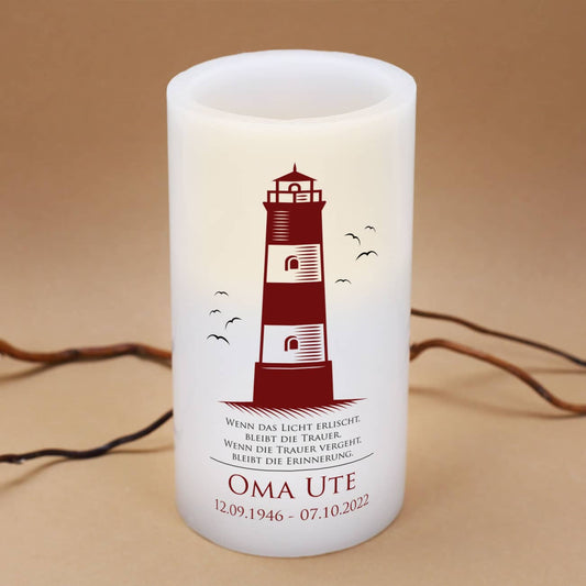 Leuchtturm Motiv auf Trauerkerze mit Personalisierung