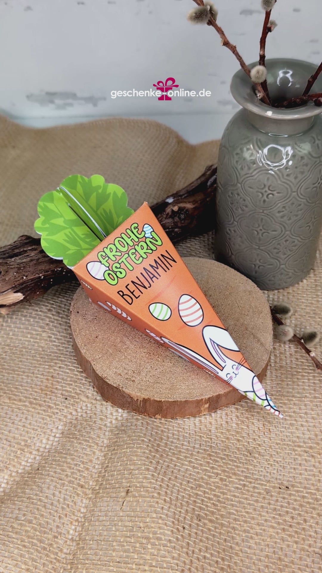 kleines Ostergeschenk - Möhre mit Name personalisiert