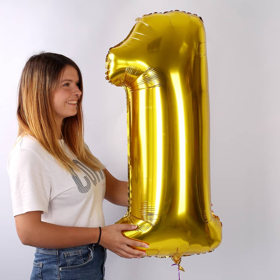 Riesiger Folienballon in gold