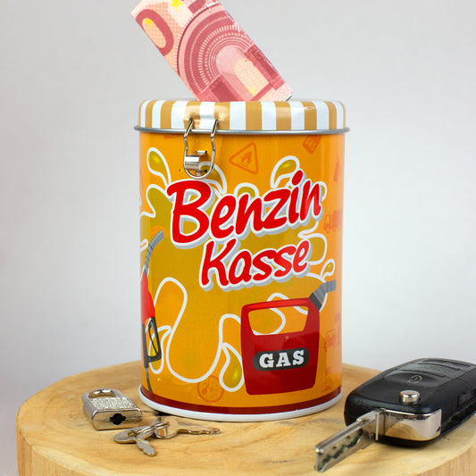 Gelbe Spardose Benzin Kasse mit Schloss und Schlüssel, Geldscheine sichtbar