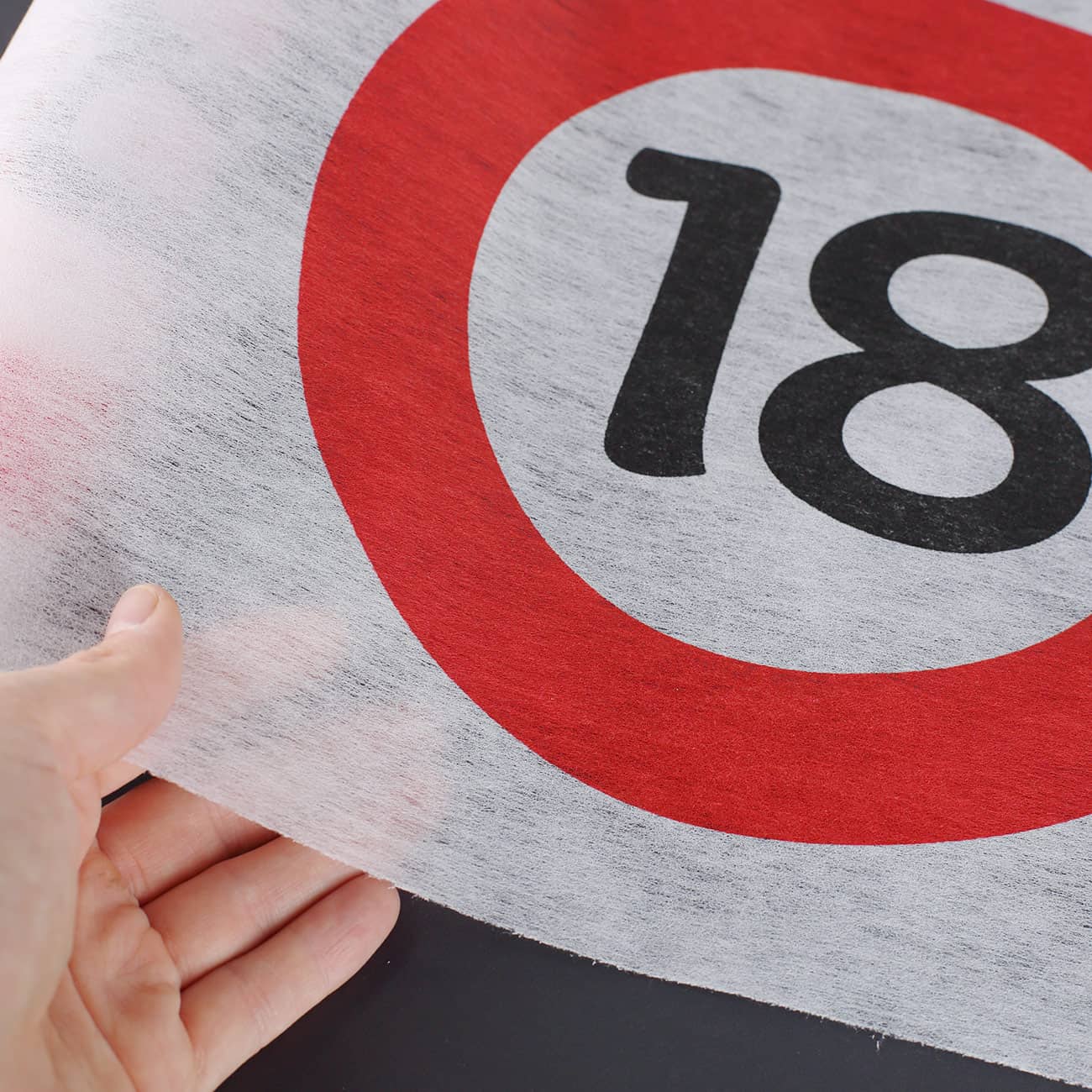 Verkehrszeichenmotiv mit Alter nach Wunsch