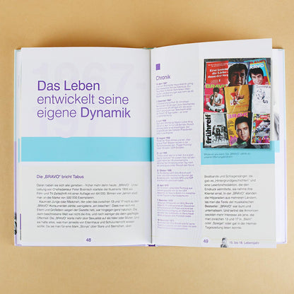 63 Seiten mit Schrift und Bild